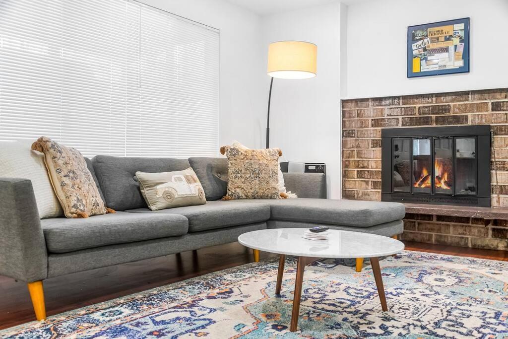 Seattle Cloud 2Br Prime Location Appartement Buitenkant foto